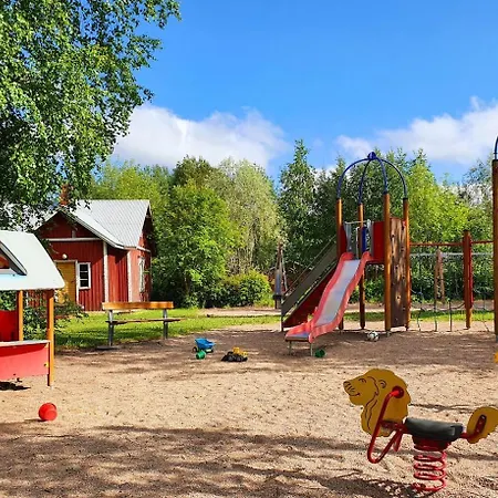 Pitkaemoe Canyon Oy 3*