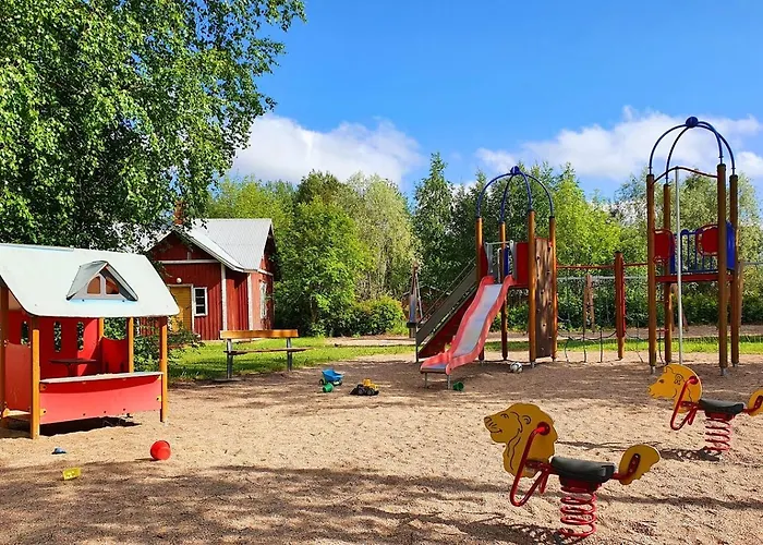 Pitkaemoe Canyon Oy 3*